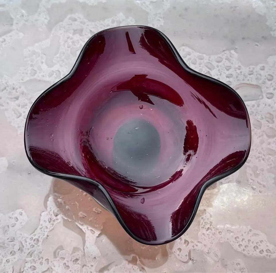 Vintage MCM Ruby Red Ruffled Art Glass Pedestal Candy Dish - photo 4