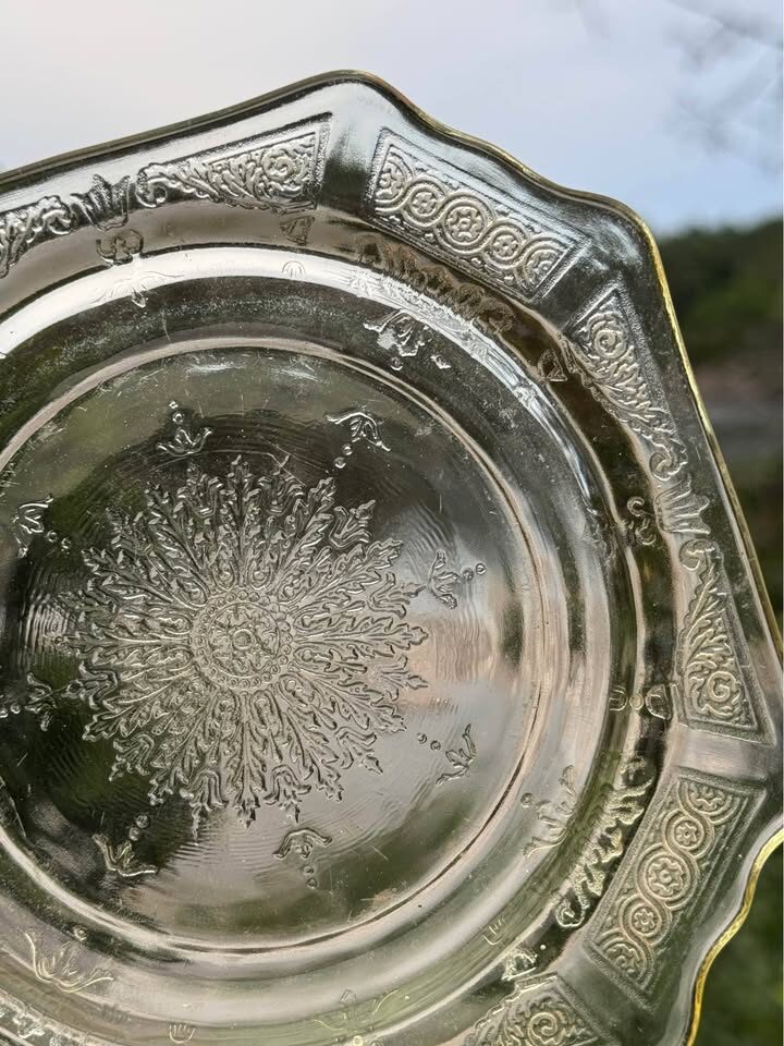 Vintage 1930s Anchor Hocking Princess Topaz Depression Glass Plate - 5.5" - photo 3
