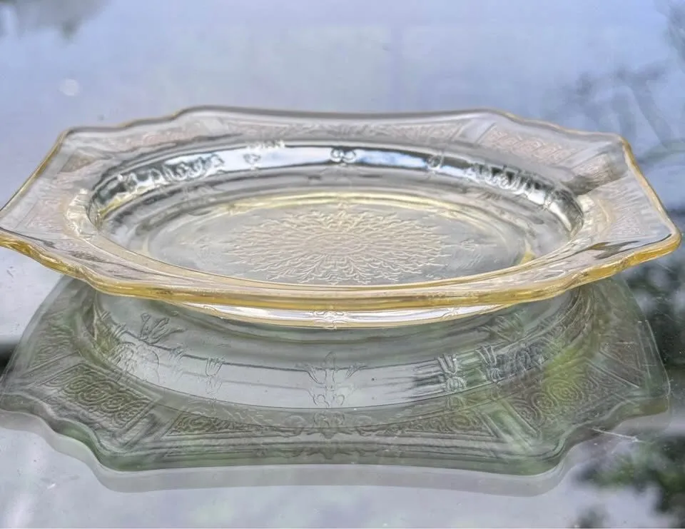 Vintage 1930s Anchor Hocking Princess Topaz Depression Glass Plate - 5.5" - photo 4