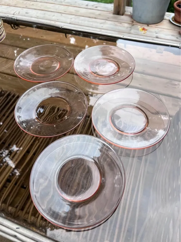 Set of 5 Vintage Pink Depression Glass Saucers / Small Plates - photo 2