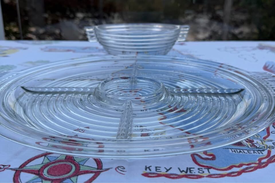 Vintage Art Deco Anchor Hocking Manhattan Glass Set - Large Divided Tray & Bowl - photo 5