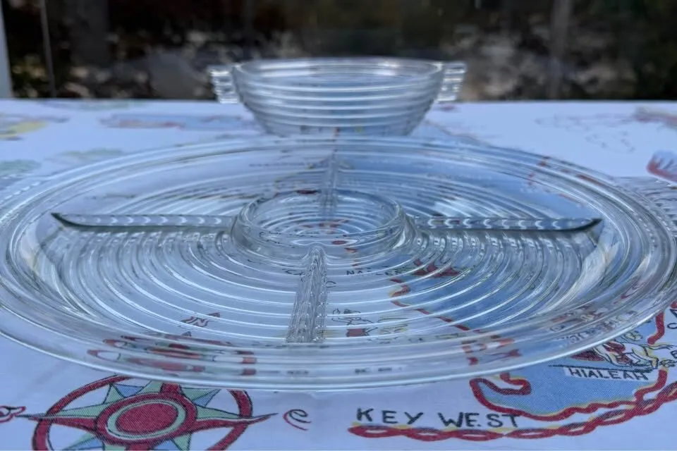 Vintage Art Deco Anchor Hocking Manhattan Glass Set - Large Divided Tray & Bowl - photo 5