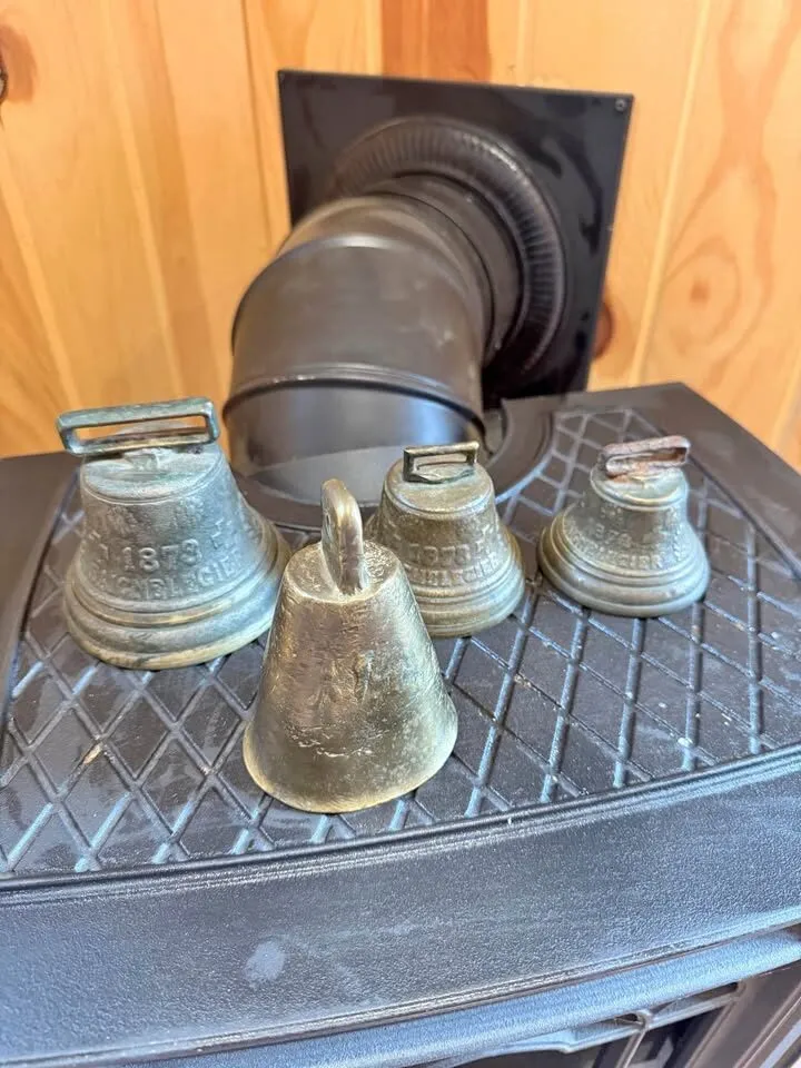 Vintage Farmhouse Swiss Cow Bells Chiantel Fondeur - photo 2