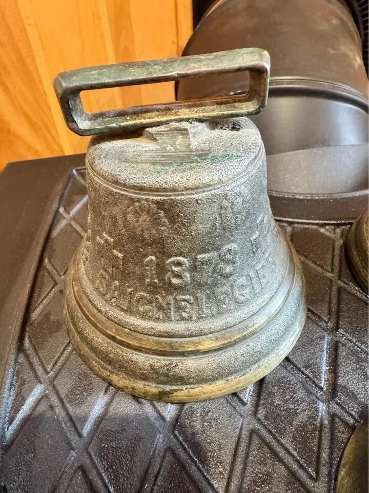 Vintage Farmhouse Swiss Cow Bells Chiantel Fondeur - photo 3