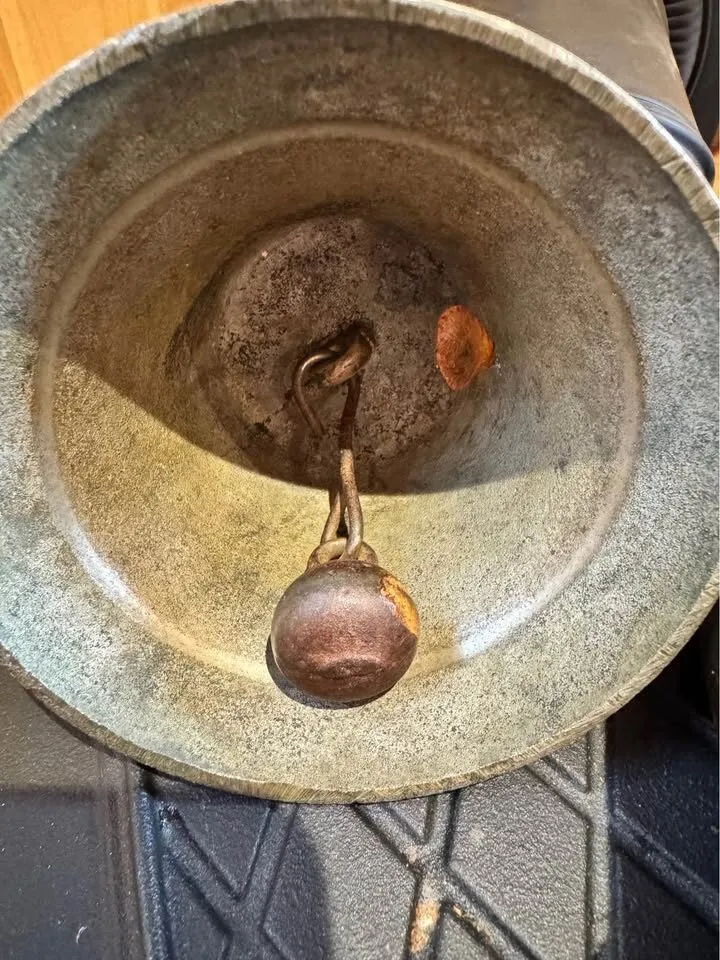 Vintage Farmhouse Swiss Cow Bells Chiantel Fondeur - photo 6