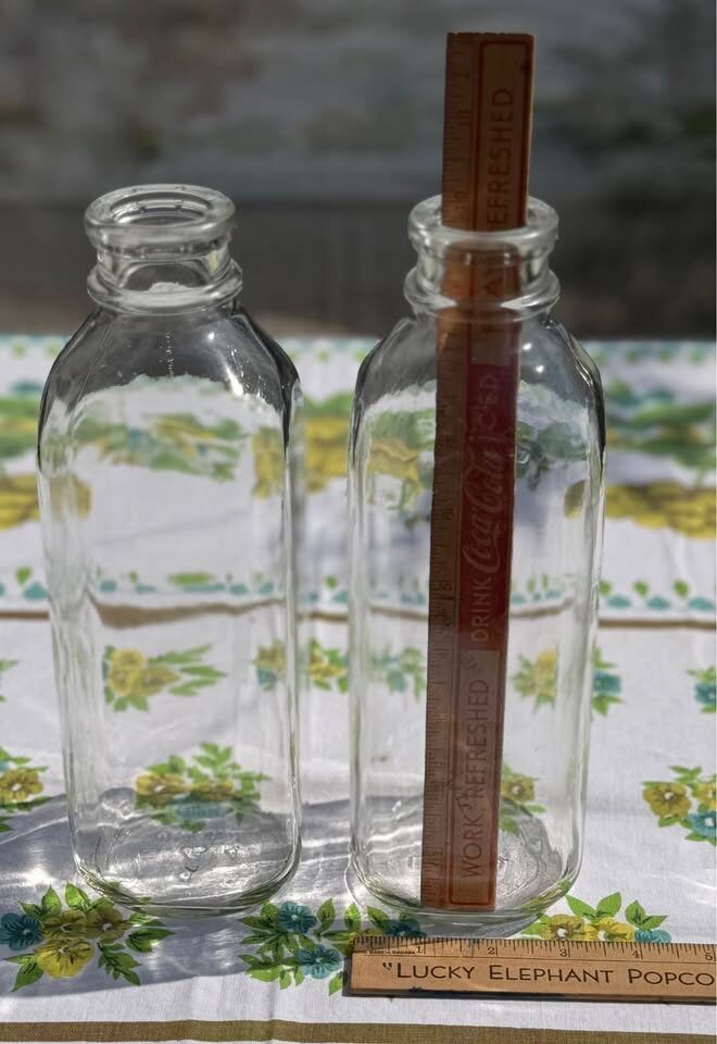 Vintage 1950s Canadian Milk Bottles (Pair of 2) - photo 3