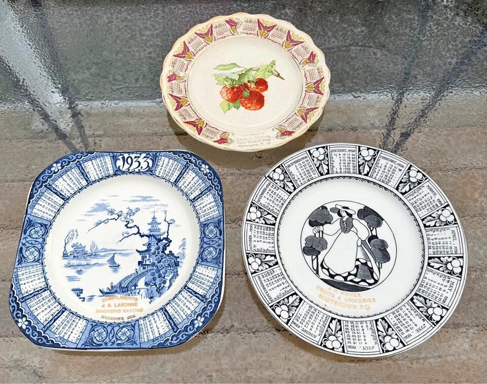 PRISTINE Scotstown Quebec Antique Calendar Plates (1915, 1926, 1933) – Museum-Quality Set - photo 1