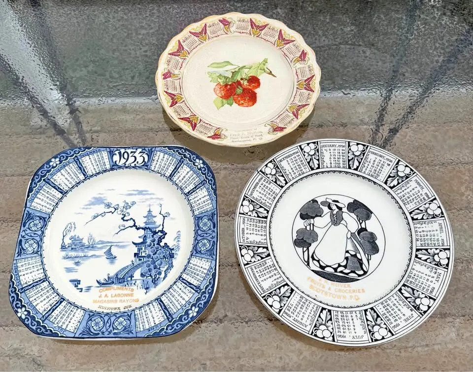 PRISTINE Scotstown Quebec Antique Calendar Plates (1915, 1926, 1933) – Museum-Quality Set - photo 1