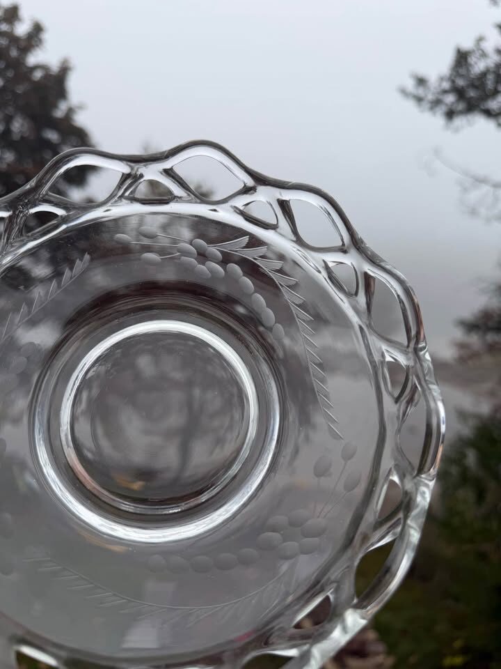 Vintage 1940s Glass Bowls - Clear Lace & Moonstone Hobnail (Priced Separately) - photo 6