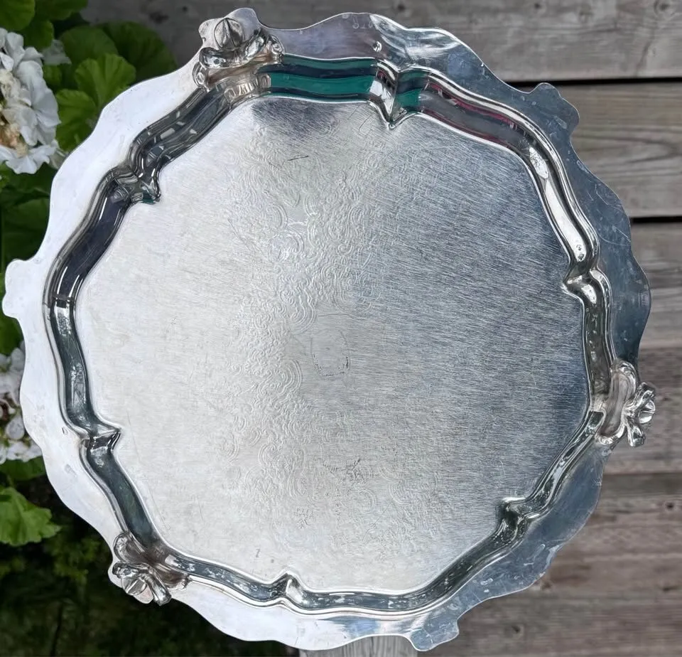 Vintage Wallace "La Reine" Silverplate Footed Serving Tray - Wedding Venue Decor! - photo 6