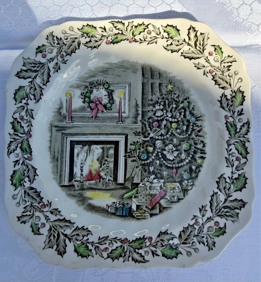 Vintage English Christmas Wall Display Plates (Set of 2) – Hardware Included - photo 1