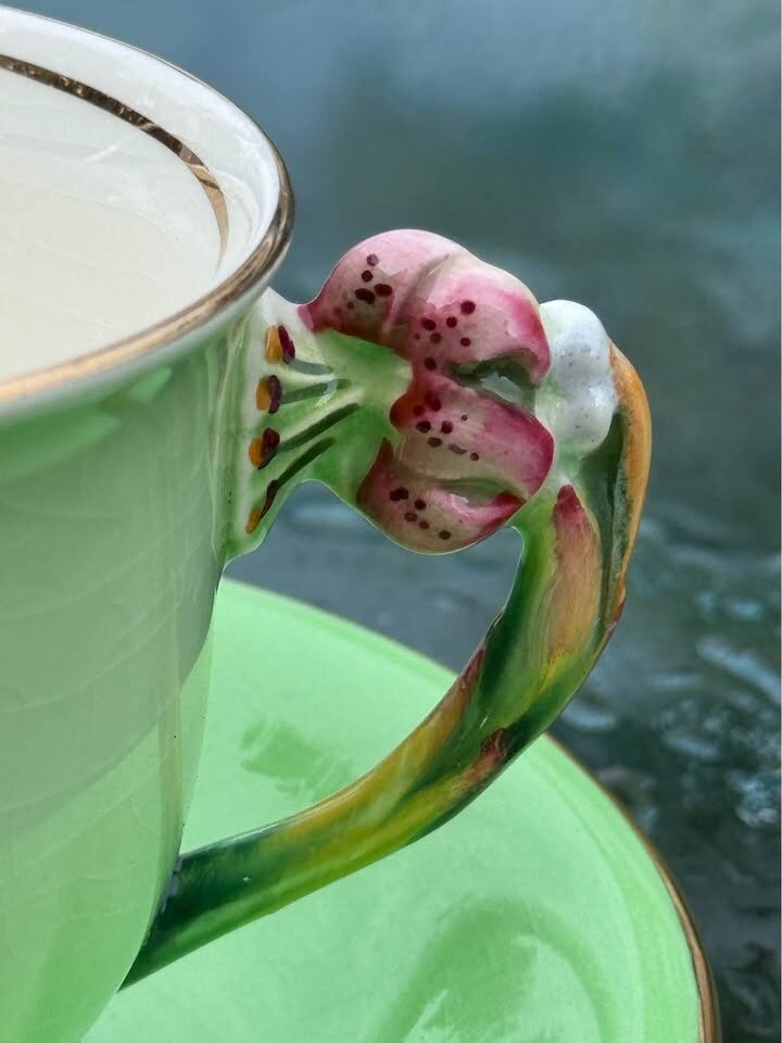 RARE Vintage 1951+ Royal Winton Grimwades "Tiger Lily" Demitasse Cup and Saucer Set - photo 6