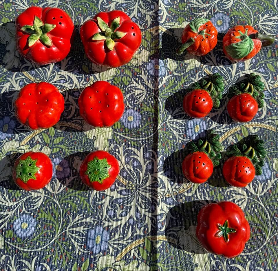 Collection of Mid-Century Japan Ceramic Shakers – Tomato & Pumpkin Sets – Priced Individually - photo 10