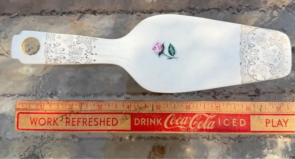 Vintage Porcelain Cake & Pie Server - Floral & Gold Filigree - photo 2