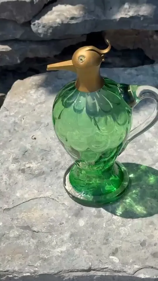 Rare Vintage Green Glass & Brass Bird Head Decanter /Jug 1910-1930 - photo 1