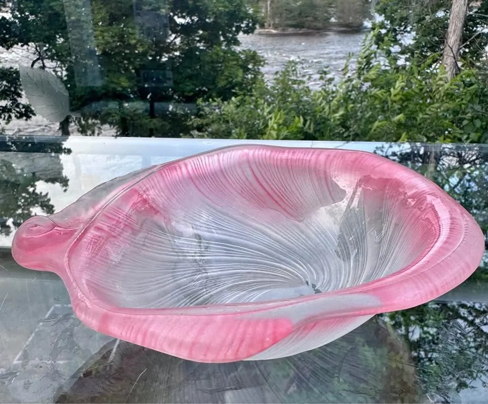 Vintage Mikasa Laslo Pink Swirl Shell Glass Bowl - Frosted Ombré - photo 1