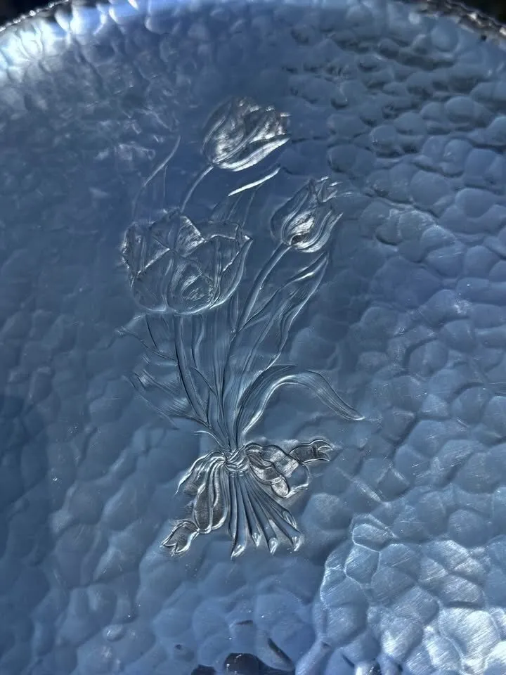 Vintage Rodney Kent Hand Wrought Hammered Aluminum Tulip Serving Tray (Pattern #421) - photo 6