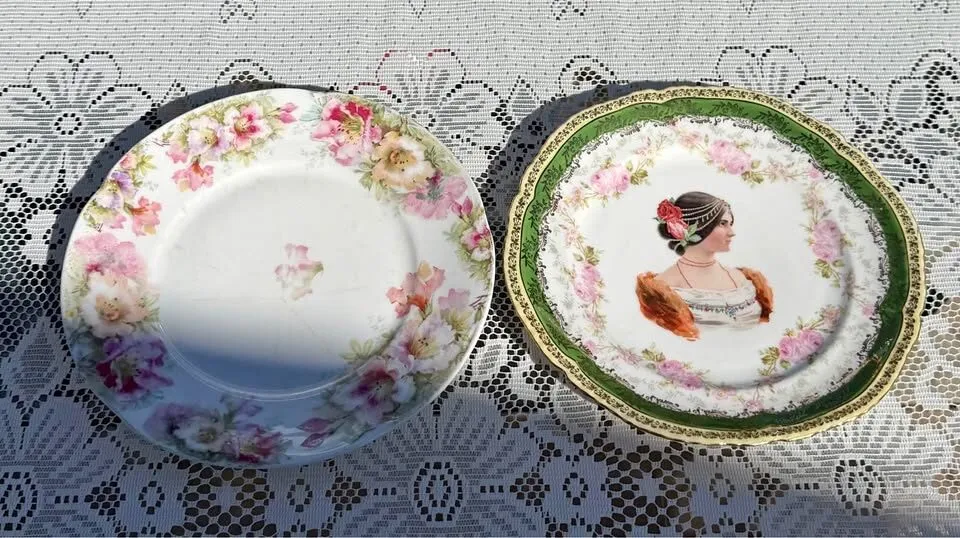 Antique Royal Vienna Style Portrait Plate "Juliet" + Bavarian Plate! - photo 1
