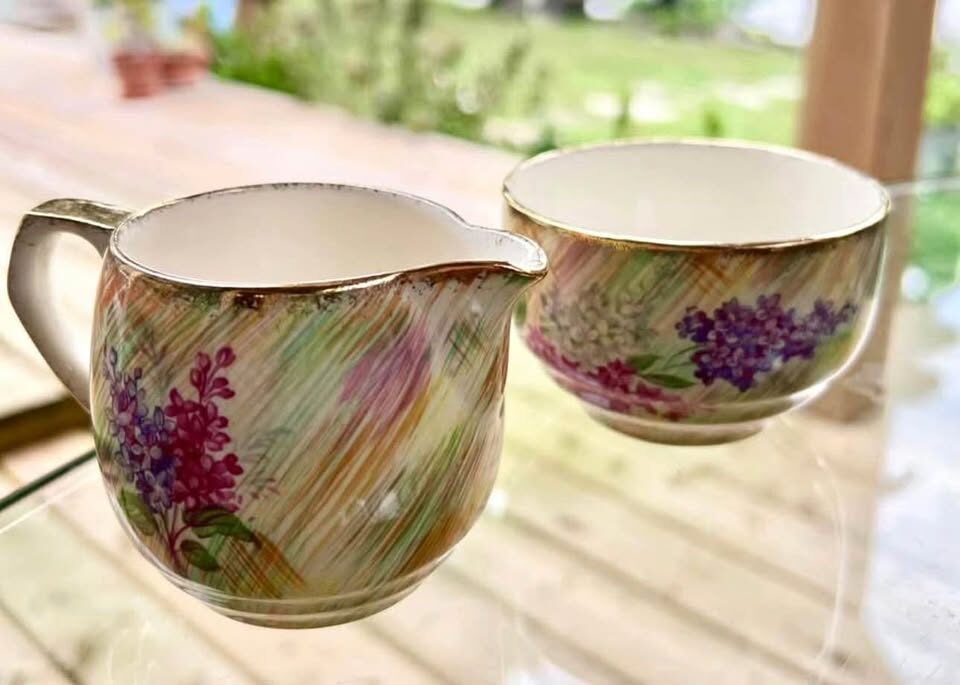 Vintage 1940s Royal Tudor Ware Creamer & Sugar Set - Barker Bros England - photo 1