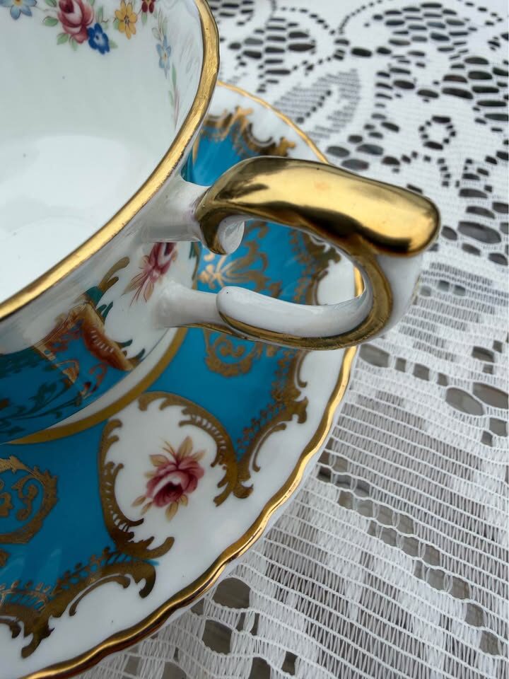 Rare 1960s Paragon Trenton Teacup Set - Turquoise and Heavy Gold Filigree Fine Bone China - photo 8
