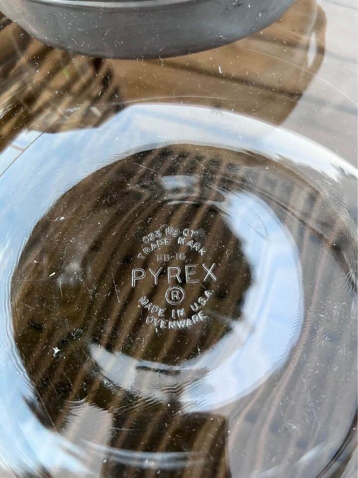 Vintage Pyrex Ovenware Bowl with Etched Aluminum Carrier - photo 3