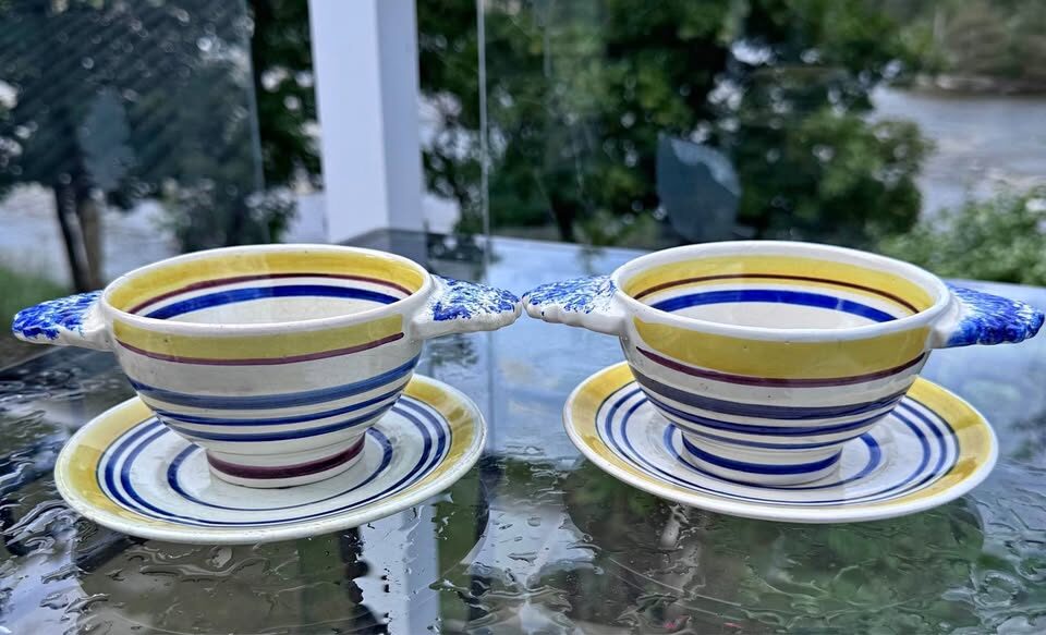 Antique Quimper 4-Pc Nested Porridge Set - Bowls & Matching Stands 1920-1930s