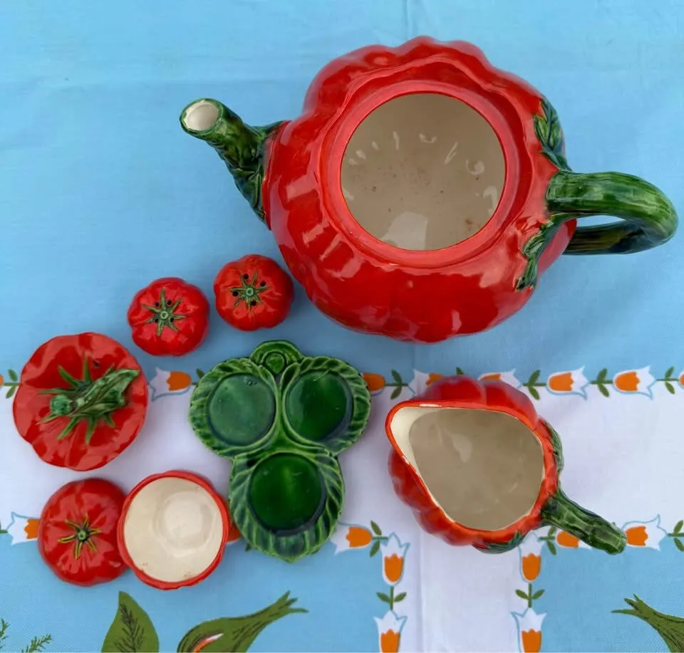 Vintage Ceramic Tomato Ware Set - 8 Pieces (Made in Japan) - photo 3
