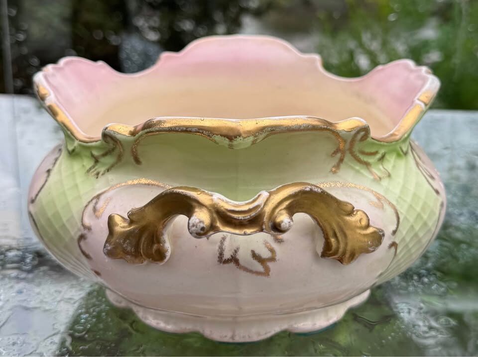 Antique S. Fielding & Co. (Crown Devon) Art Nouveau Centerpiece Bowl - c. 1890s - photo 3