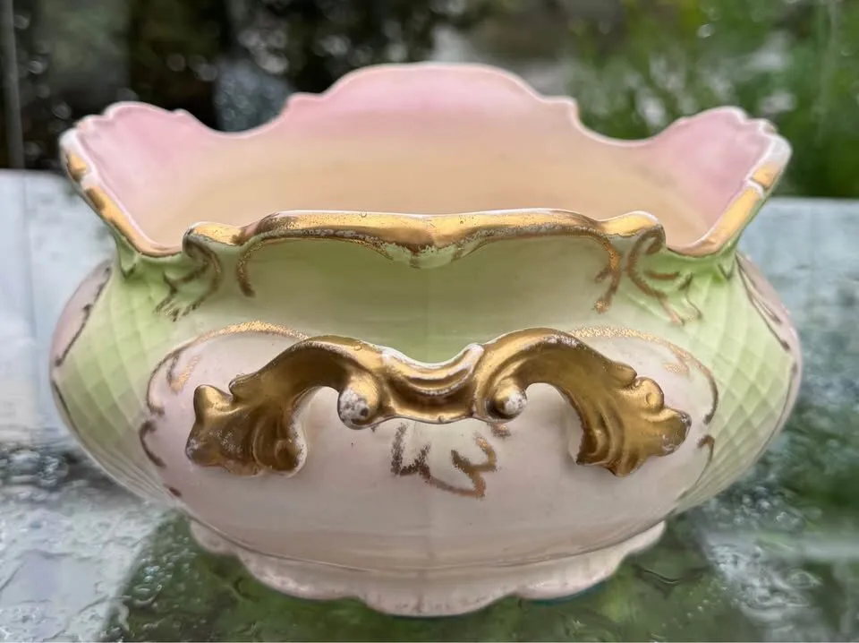 Antique S. Fielding & Co. (Crown Devon) Art Nouveau Centerpiece Bowl - c. 1890s - photo 3