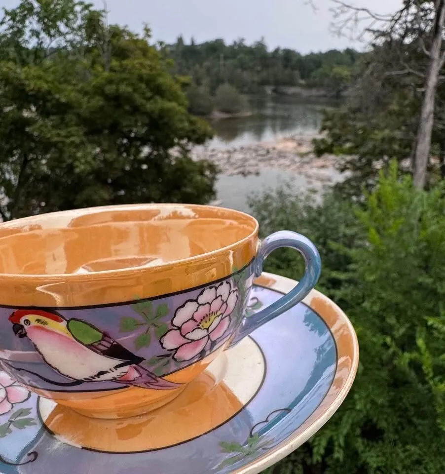 Vintage 1930s Japanese Lustreware Tea Cups and Saucers Set - 7 Pieces - photo 11