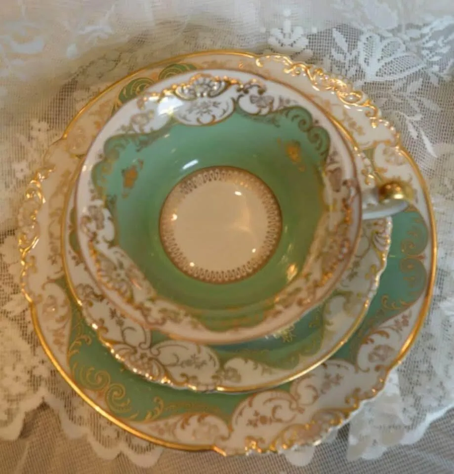 Vintage and Antique collector Teacup Sets - photo 3