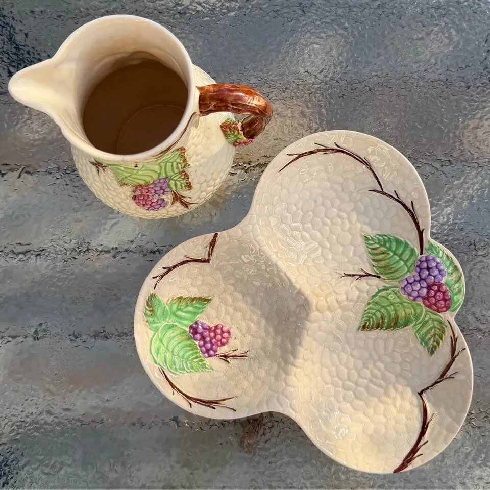 Vintage Wade Bramble Pottery Set - Pitcher & Divided Dish (Made in England) - photo 3