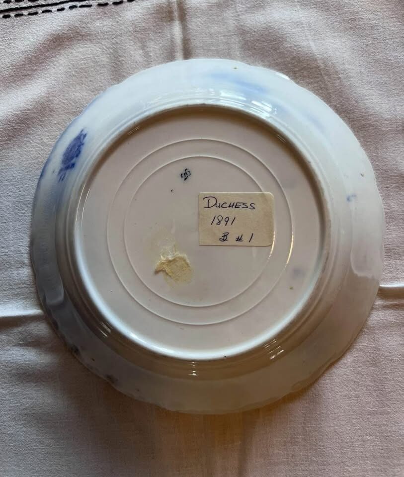 Antique 1891 Duchess Flow Blue Shallow Bowl - English Ironstone - photo 2