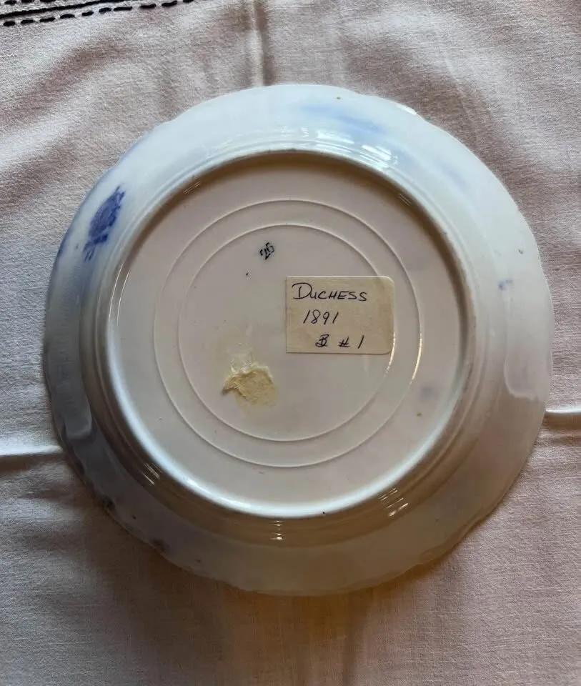 Antique 1891 Duchess Flow Blue Shallow Bowl - English Ironstone - photo 2