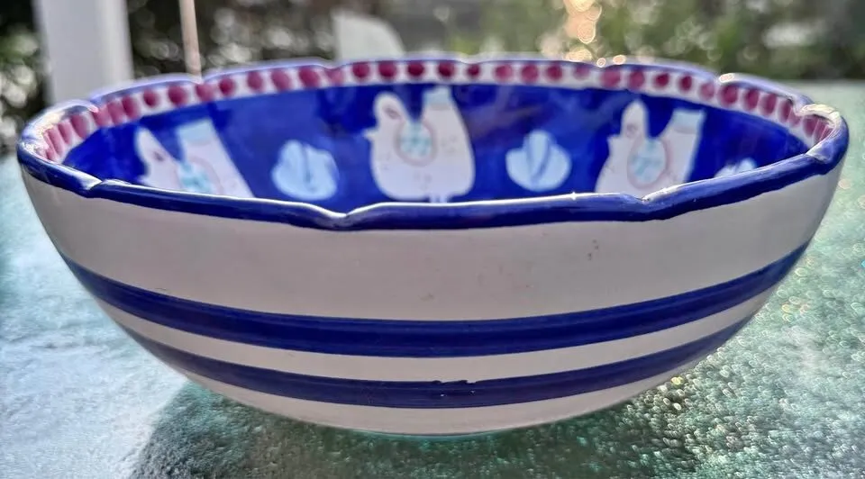 Vintage Nuova Vietri Campagna Chicken 9" Vegetable Serving Bowl - Italy - photo 2