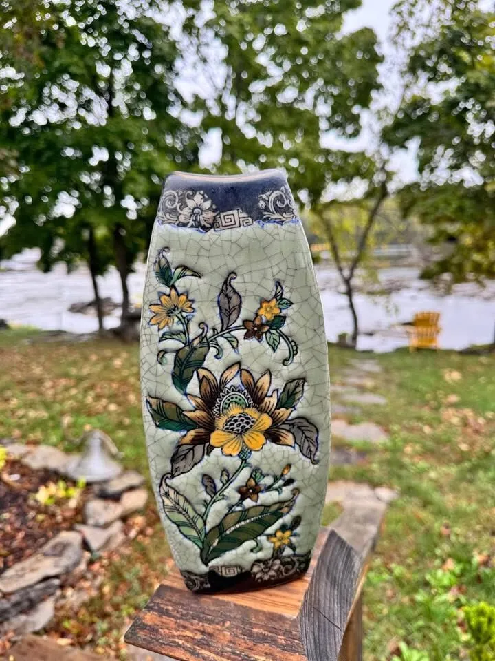 Vintage Baum Bros Vase - photo 1