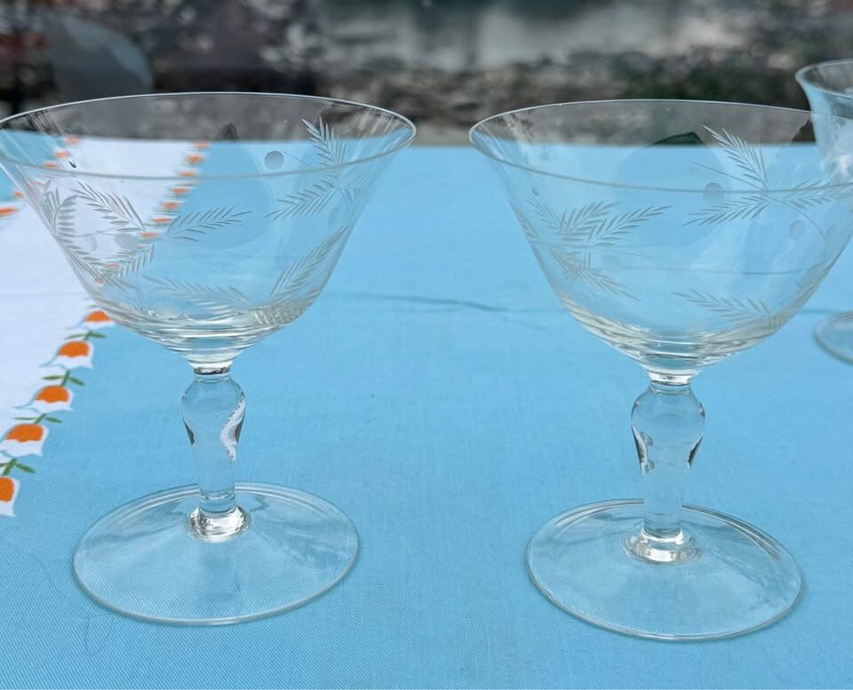 Vintage Mid-Century Etched Crystal Low Sherbet & Dessert 5 Glasses - photo 3