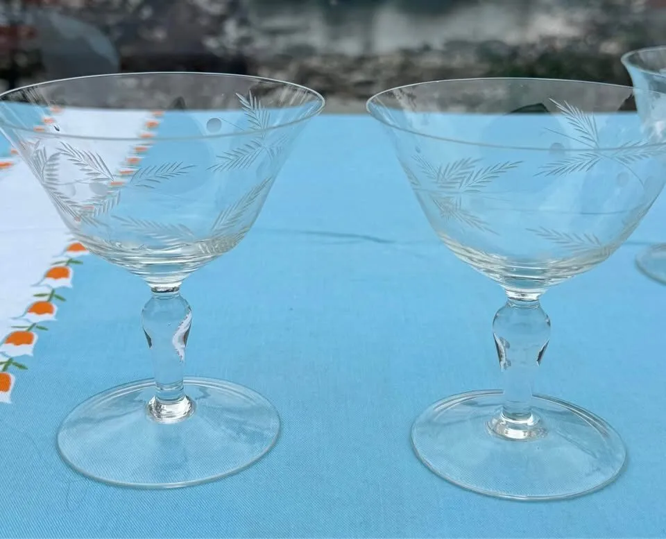 Vintage Mid-Century Etched Crystal Low Sherbet & Dessert 5 Glasses - photo 3