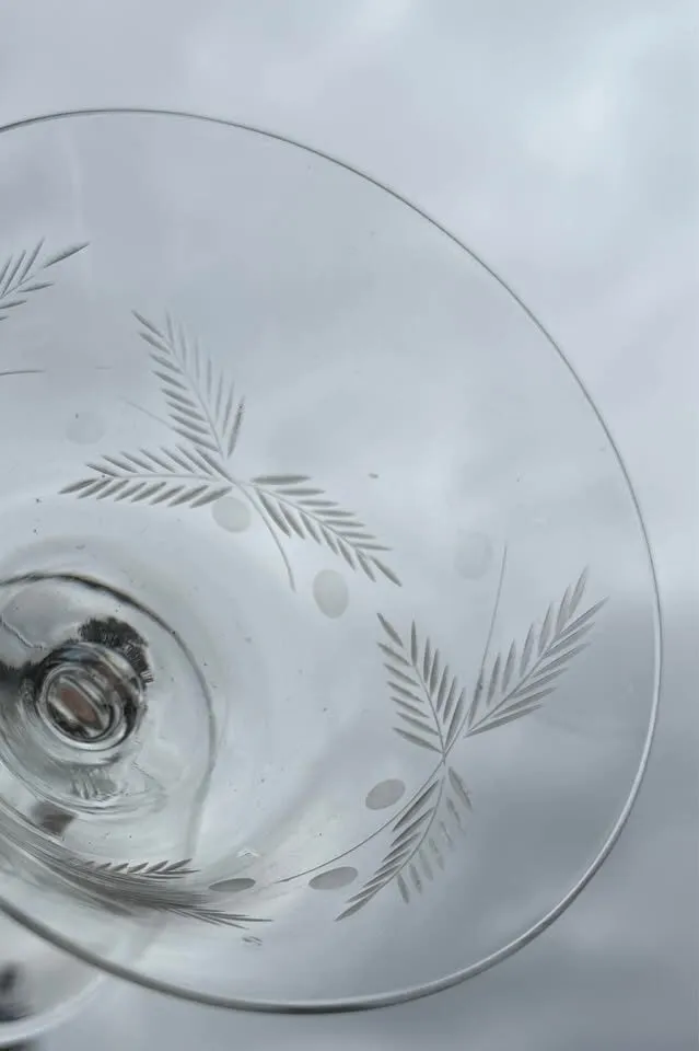 Vintage Mid-Century Etched Crystal Low Sherbet & Dessert 5 Glasses - photo 9