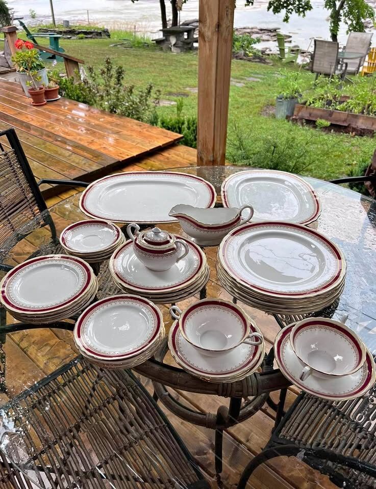 Vintage Aynsley Dinnerware 1939