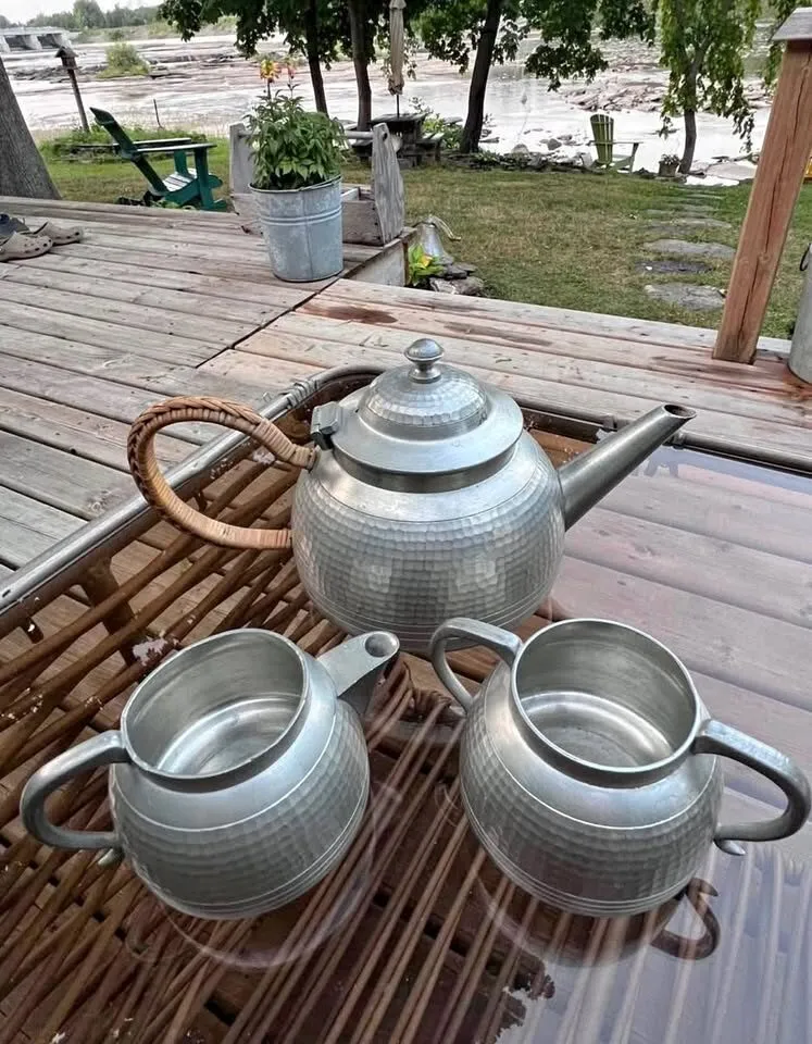 Vintage Selangor Pewter Tea Set (3-Piece, Pre-1963 Malaya Era) - photo 2