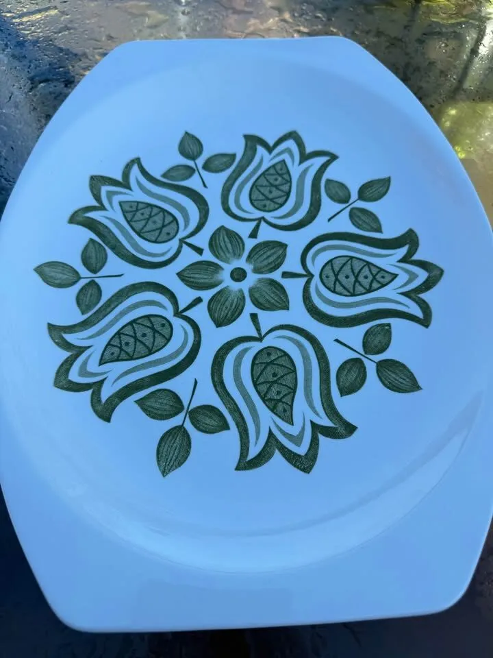 Vintage 1970s Retro Serving Platters & Bowls - Priced Individually - photo 4