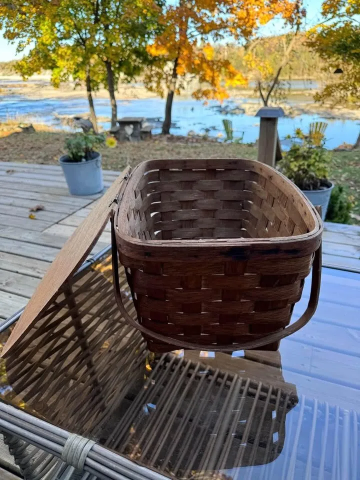 Vintage double handled picnic basket - photo 5