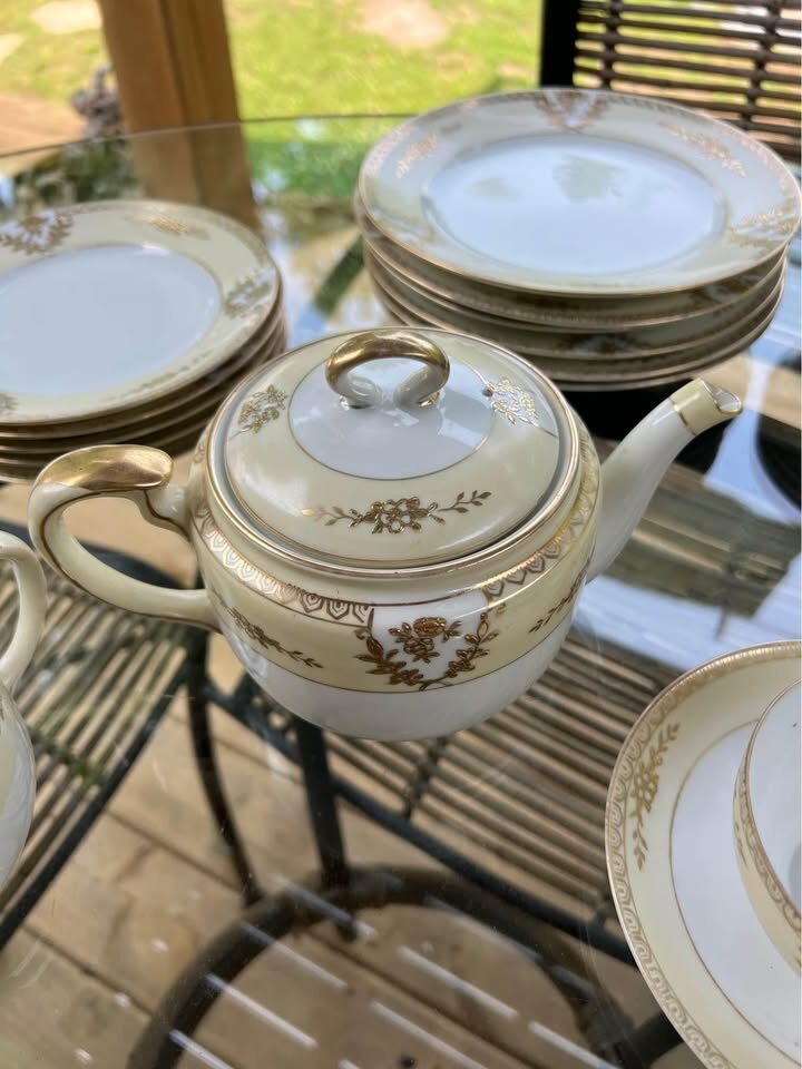 Antique 1920s Noritake Japan Tea & Dessert Set (30 Pcs) - Gold "M" Mark - photo 3