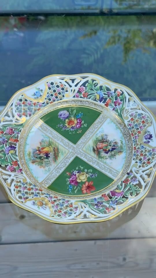 Antique Schumann Bavaria Dresden Reticulated Plate (c.1920) - photo 1