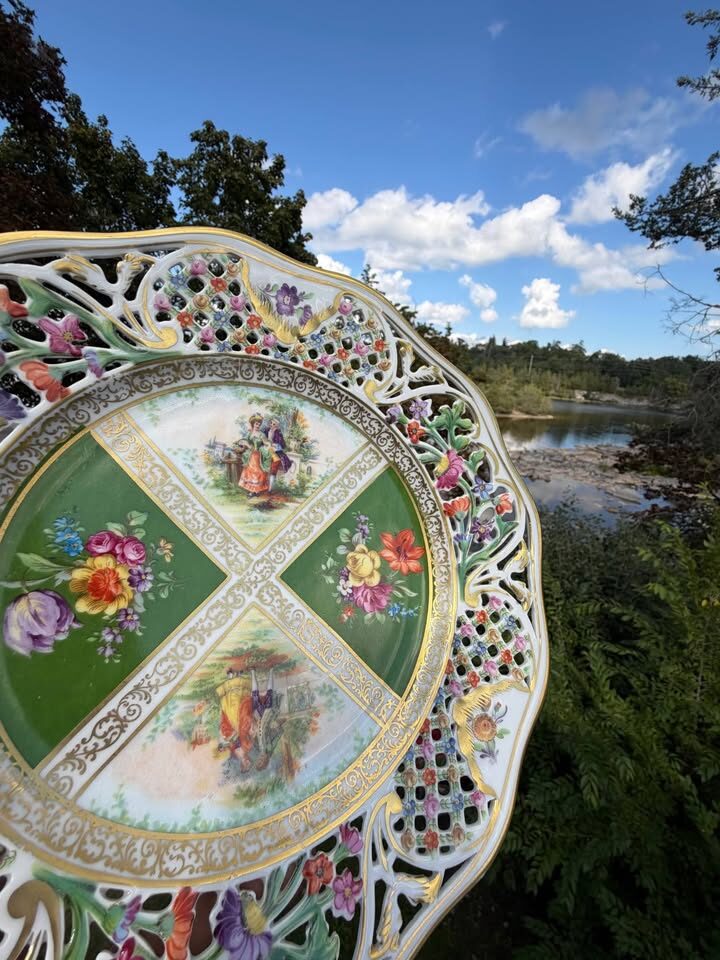 Antique Schumann Bavaria Dresden Reticulated Plate (c.1920) - photo 10