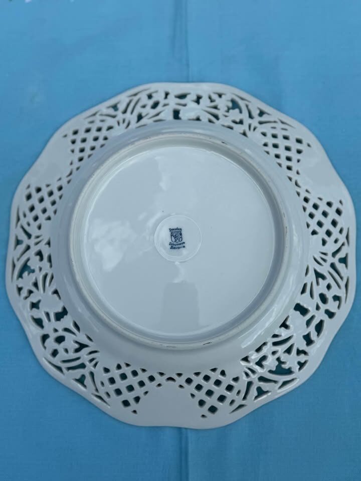 Antique Schumann Bavaria Dresden Reticulated Plate (c.1920) - photo 3