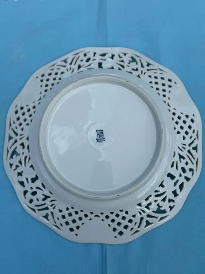 Antique Schumann Bavaria Dresden Reticulated Plate (c.1920) - photo 3