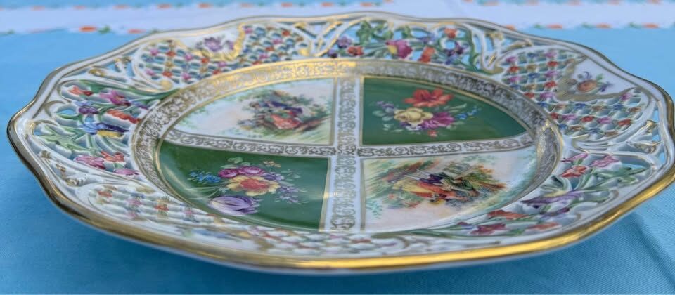 Antique Schumann Bavaria Dresden Reticulated Plate (c.1920) - photo 7