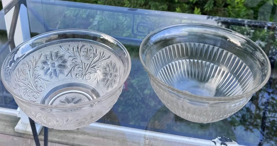 Vintage 9” Glass Bowls - Hazel Atlas "Aurora" & Anchor Hocking "Sandwich" - photo 2
